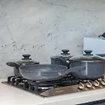 Sydney Cbd Modern Apt With Pool Gym 10Ppl