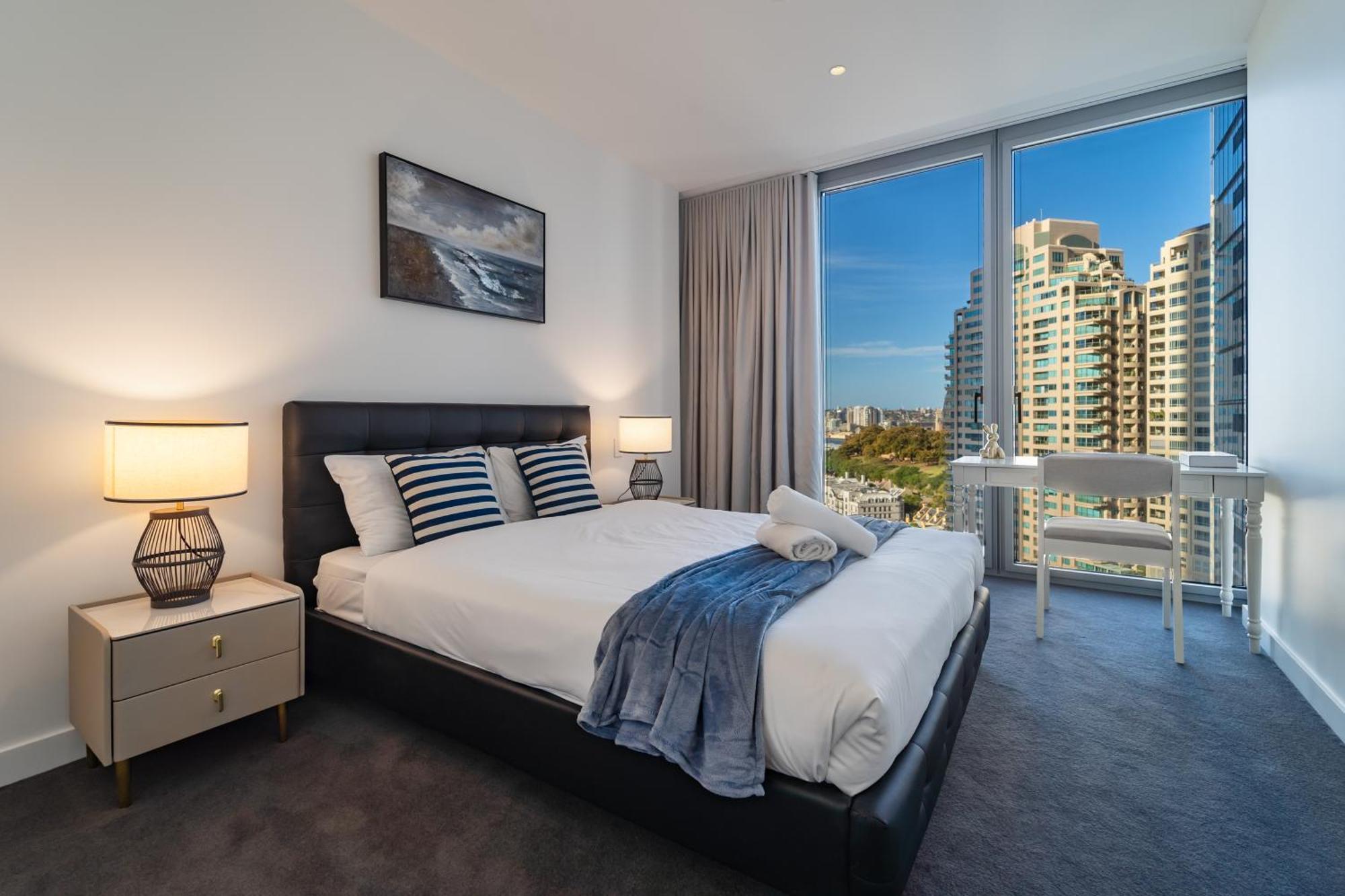 Cbd Modern With Pool Gym 10ppl Apartment Sydney